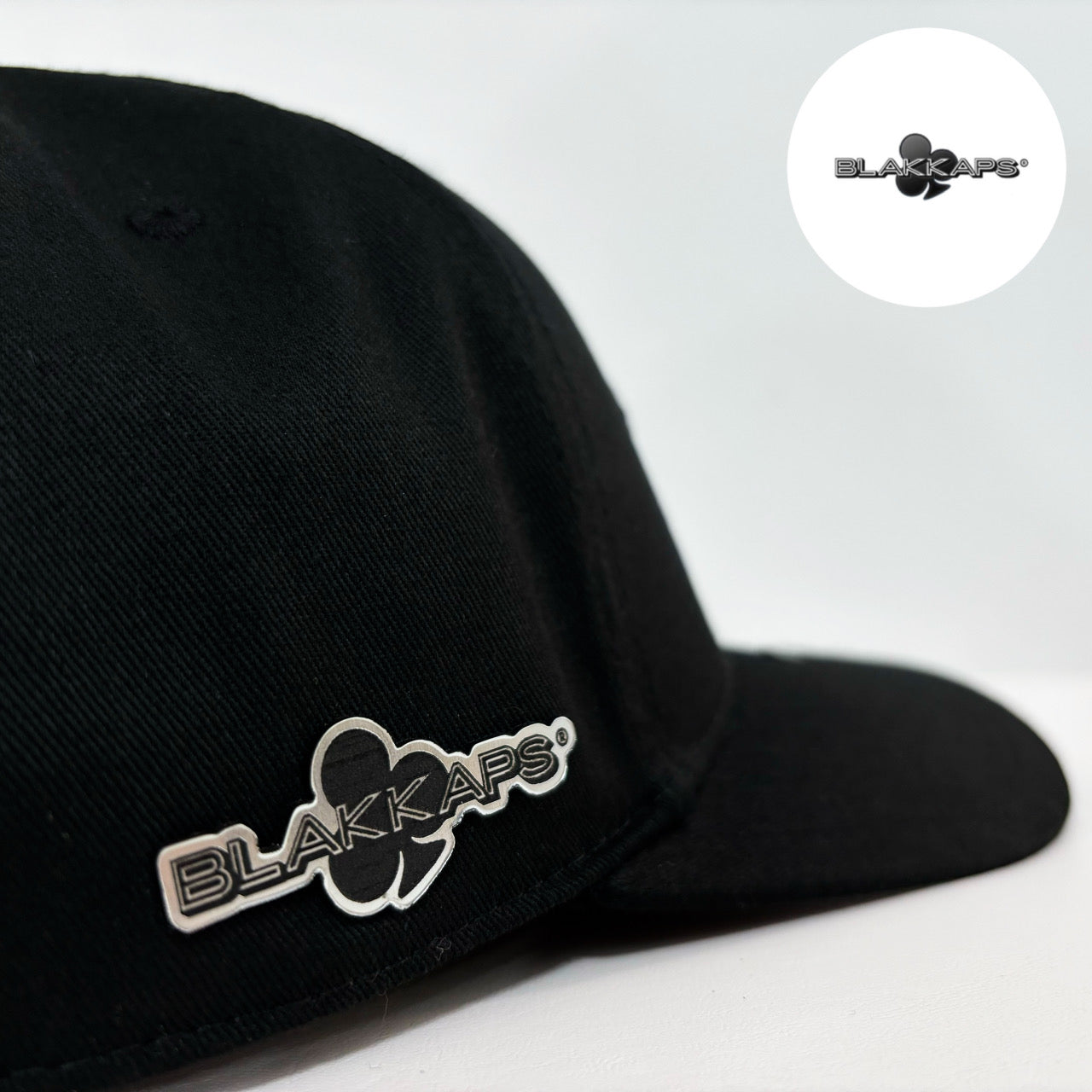 Gorra Negra MERCEDES BENZ Bordada 3D Strapback BLAKKAPS®♣️